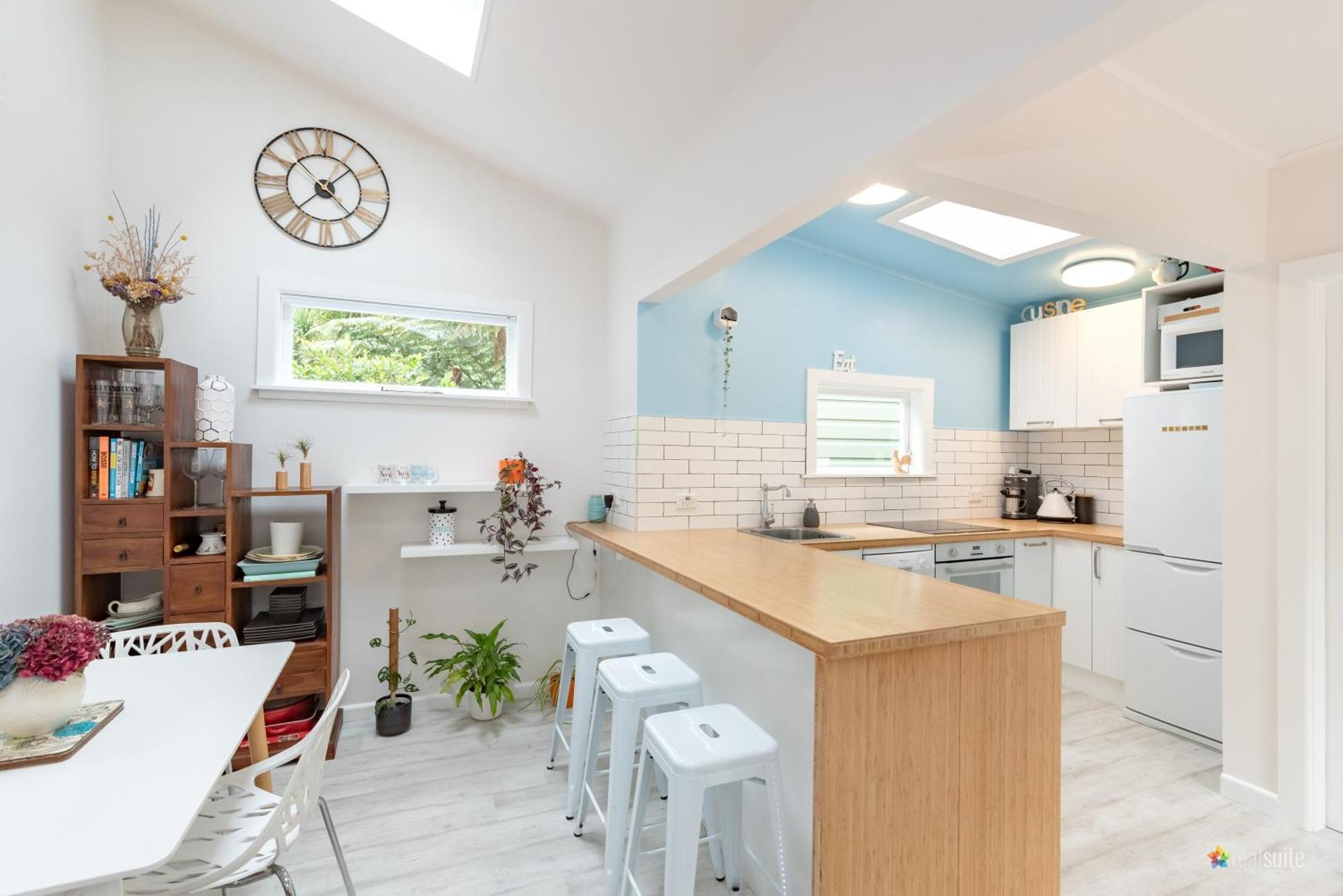 Peaceful & Private City Cottage With Carparks Wellington Exteriör bild